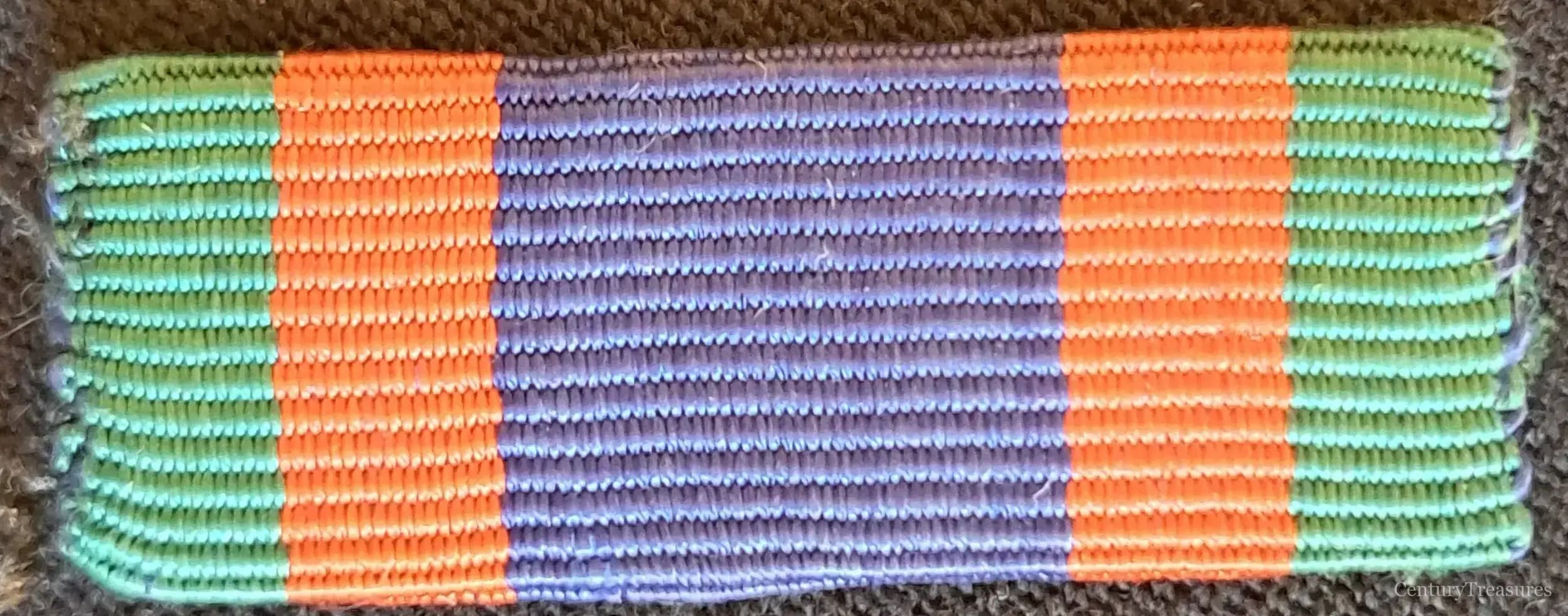 Canadian Volunteer Service bar