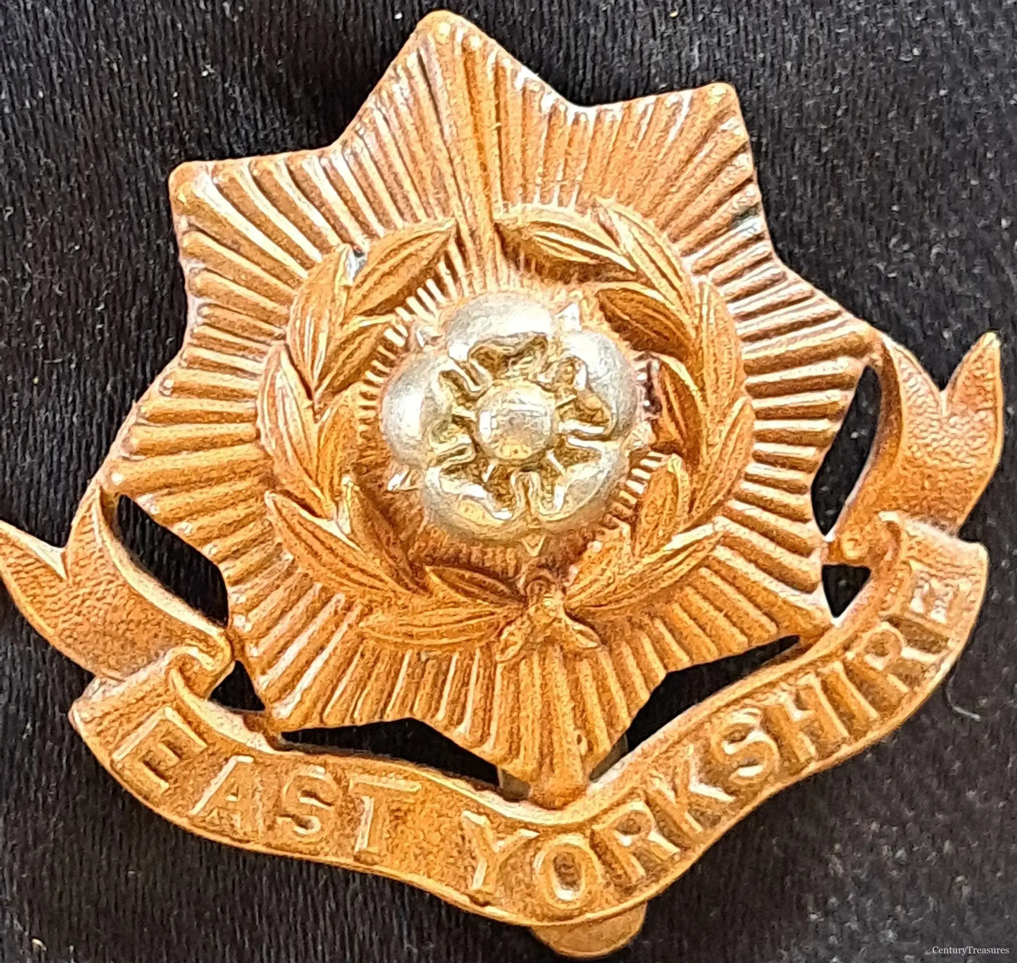 East Yorkshire Regiment Cap Badge
