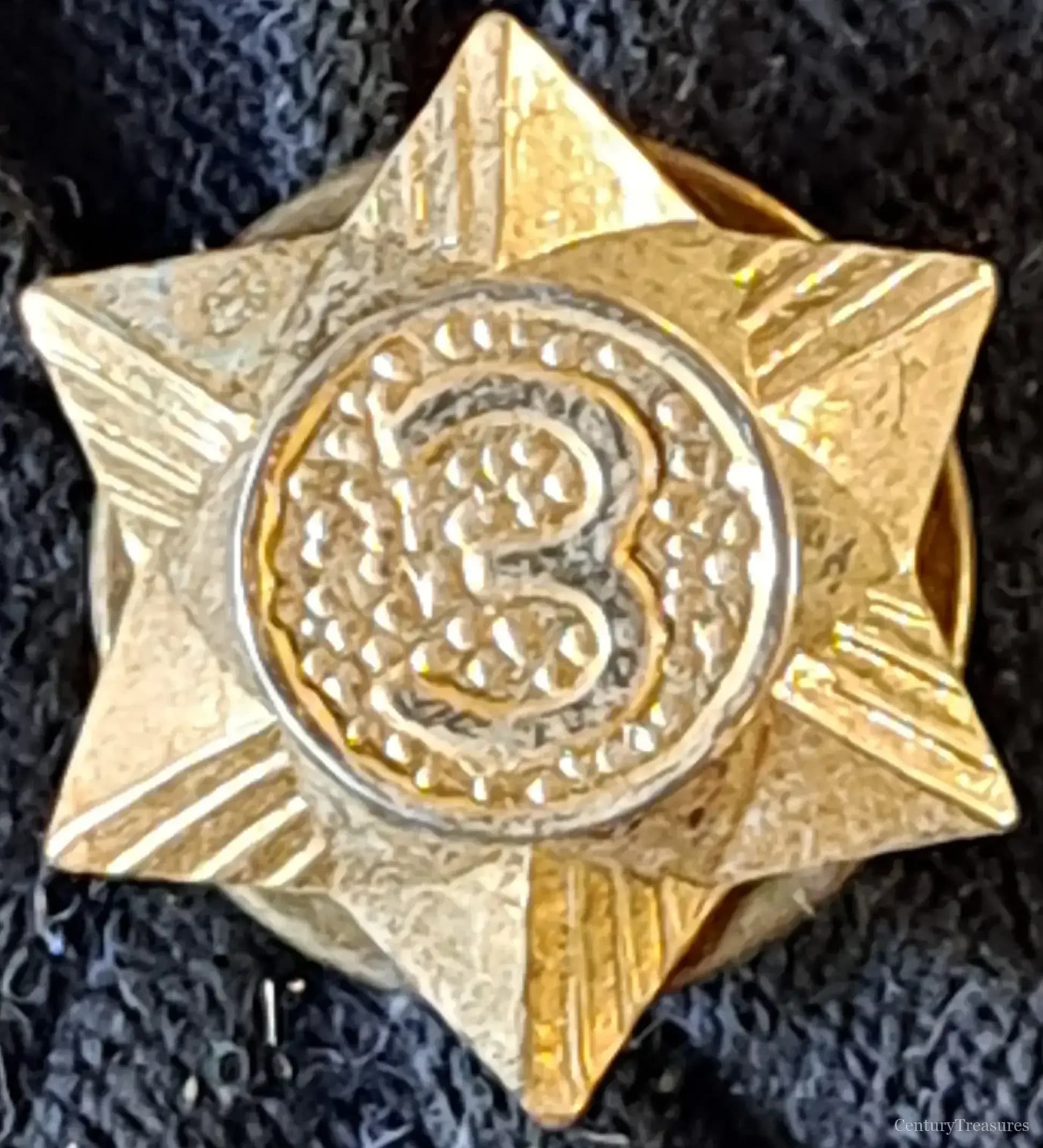 Girl Guides Three-Year Service Star Pin