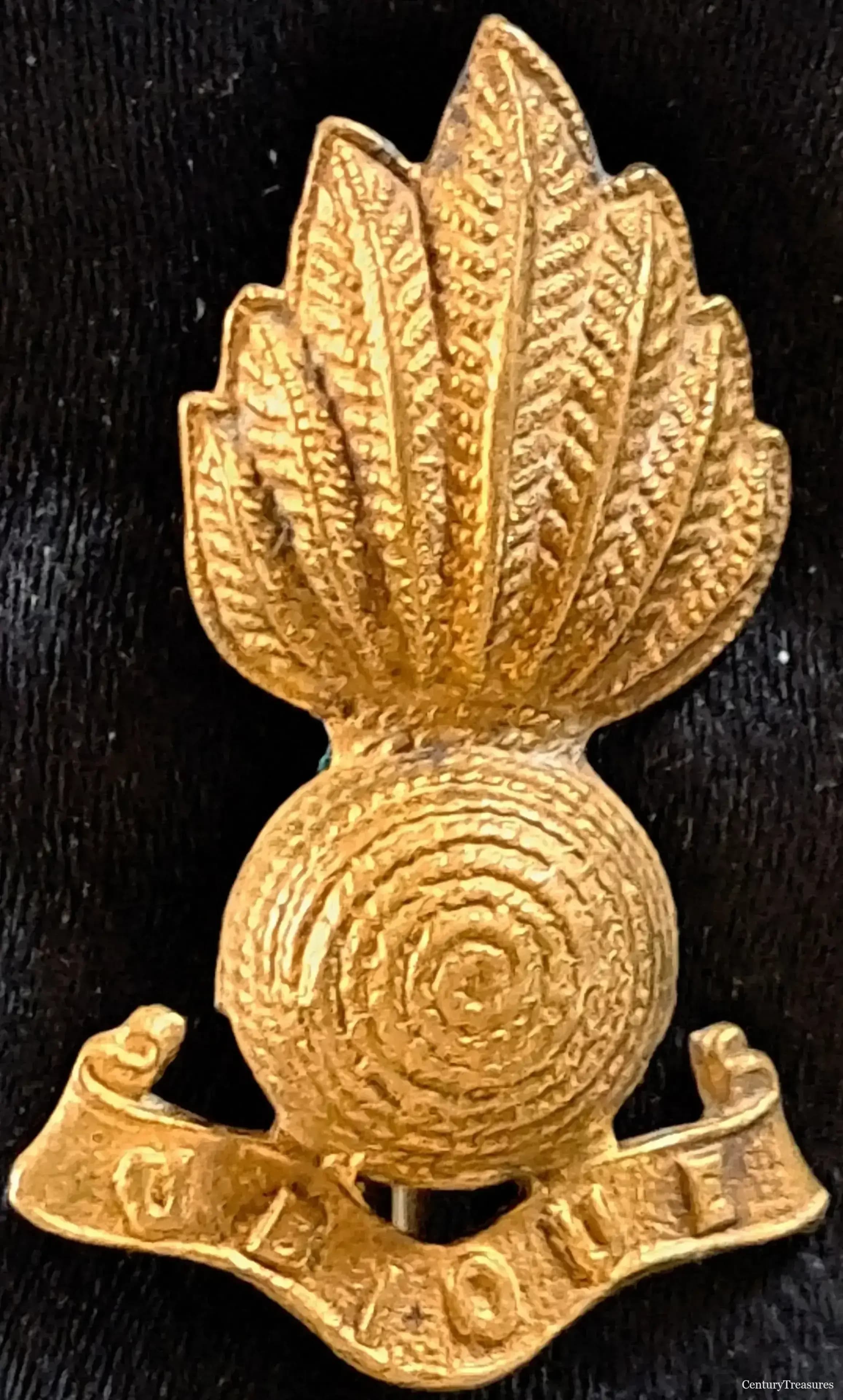 Royal Artillery Other Ranks Collar Badge