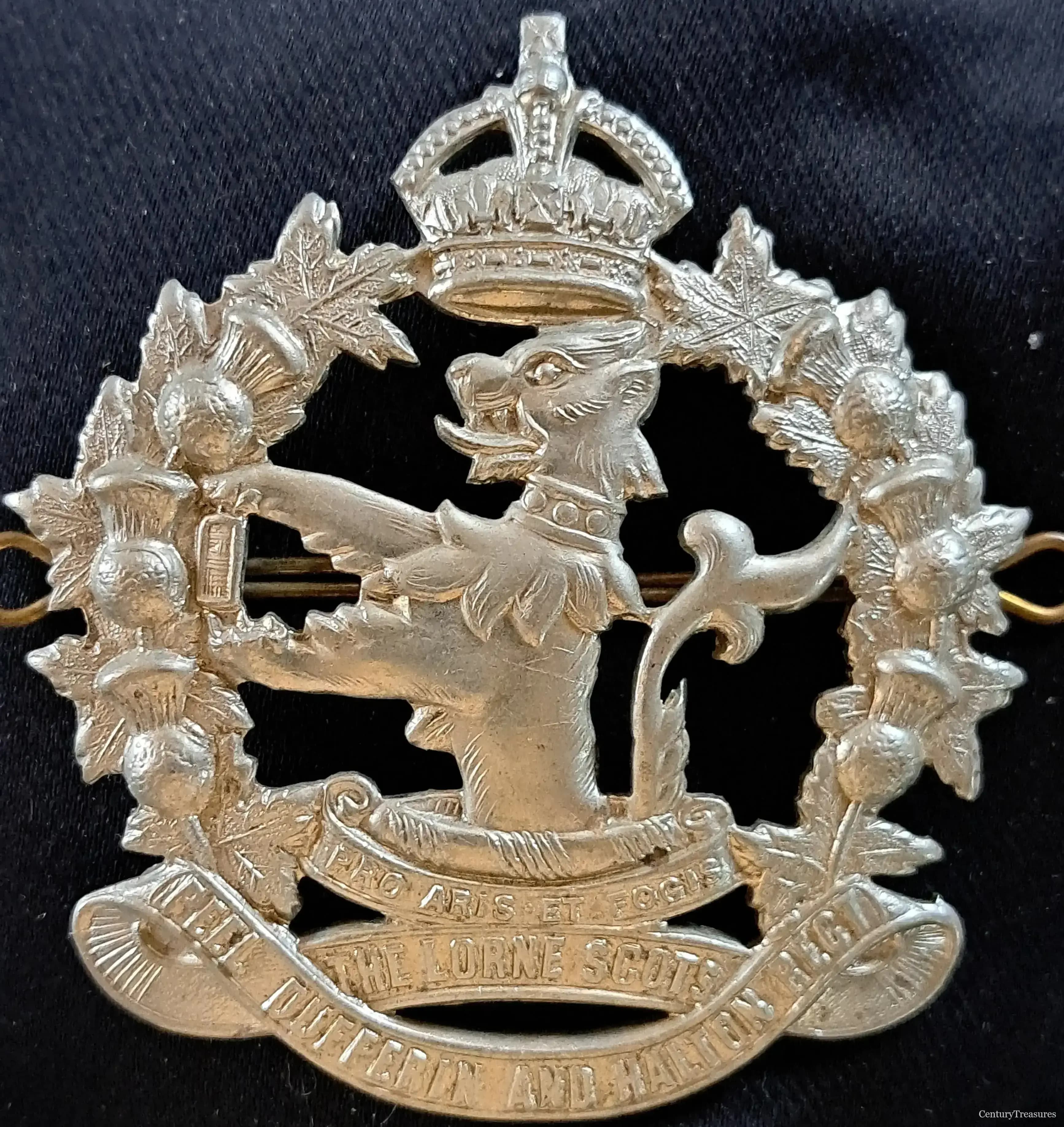 Lorne Scots King’s Crown Cap Badge