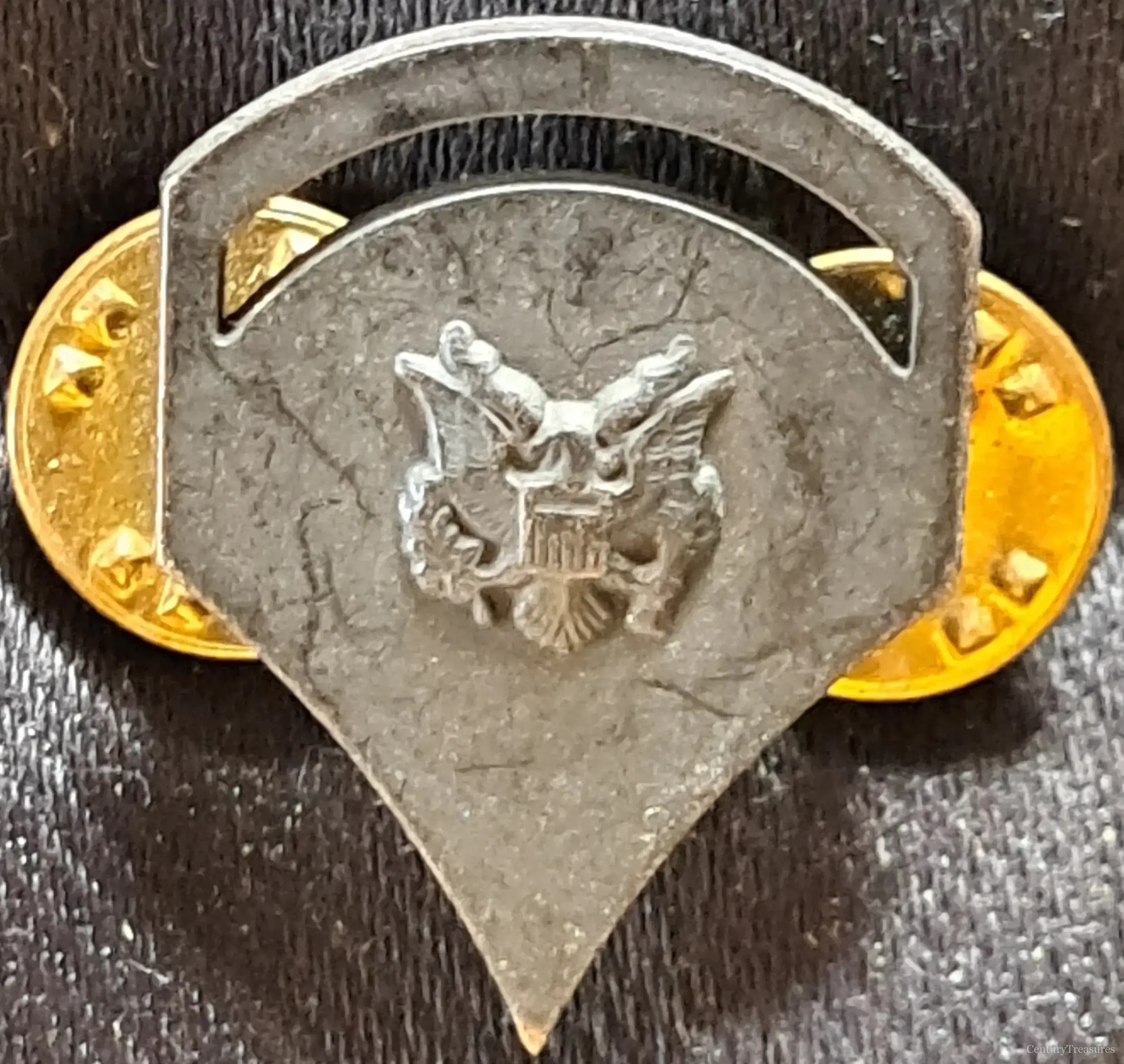 US Army Specialist 5th Class rank insignia pin