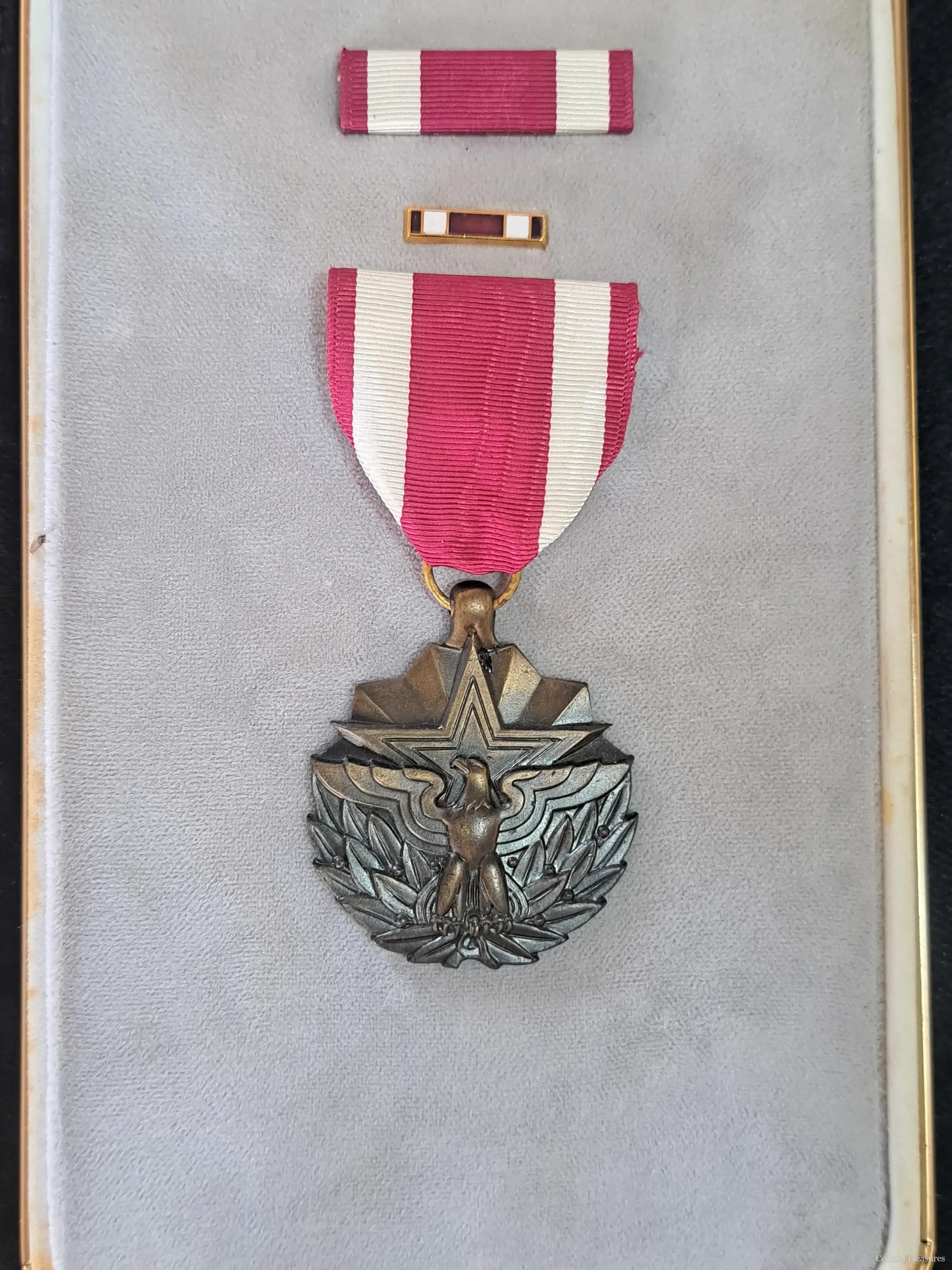US Meritorious Service Medal Cased Set