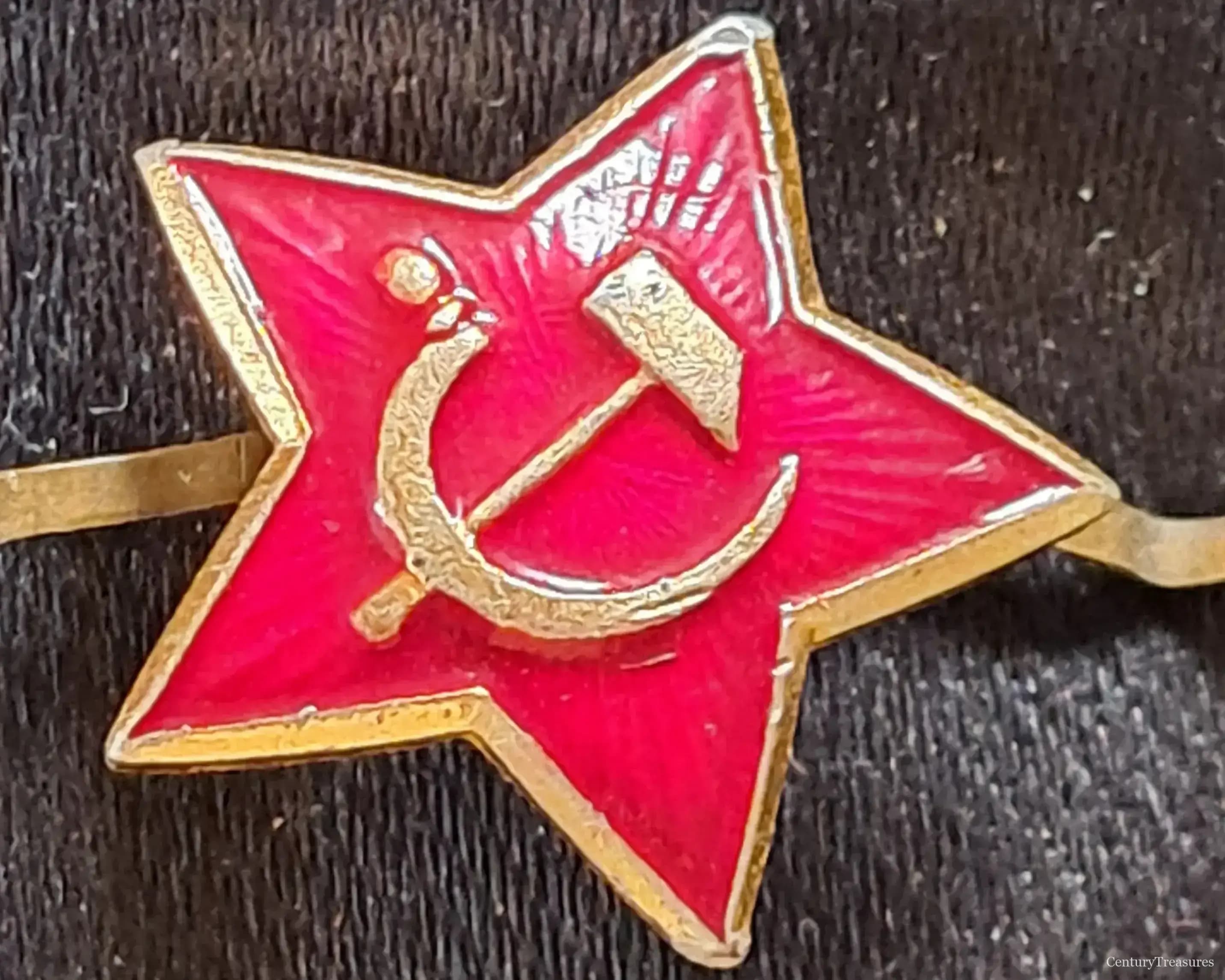 Red Star Cockade