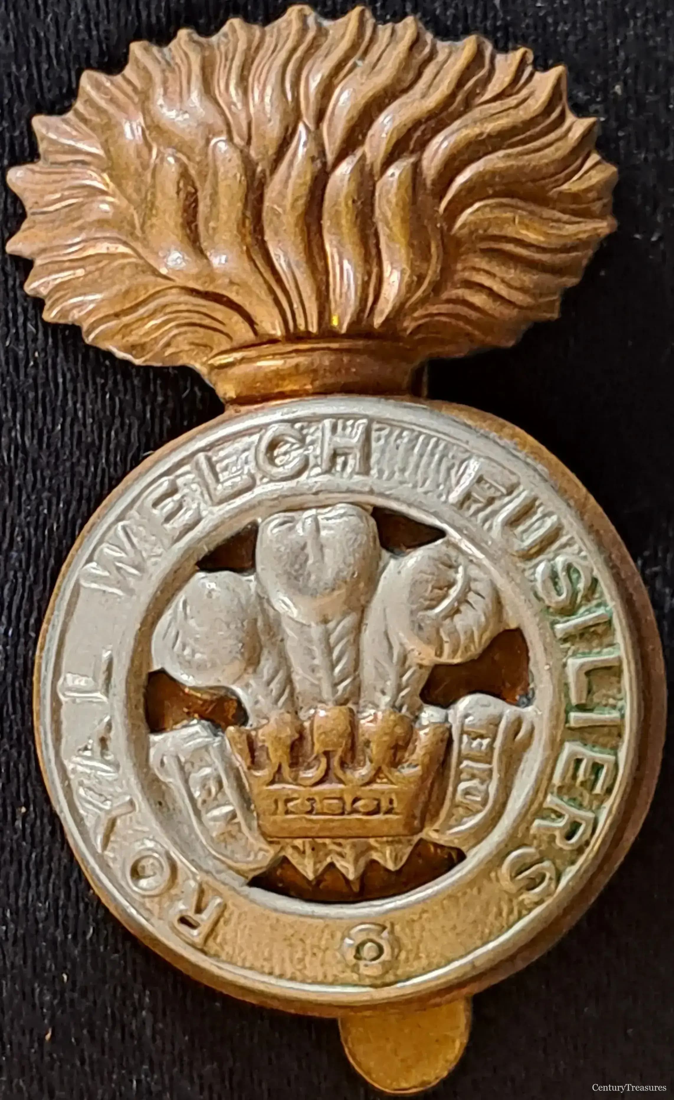 Royal Welch Fusiliers Bi-Metal Cap Badge