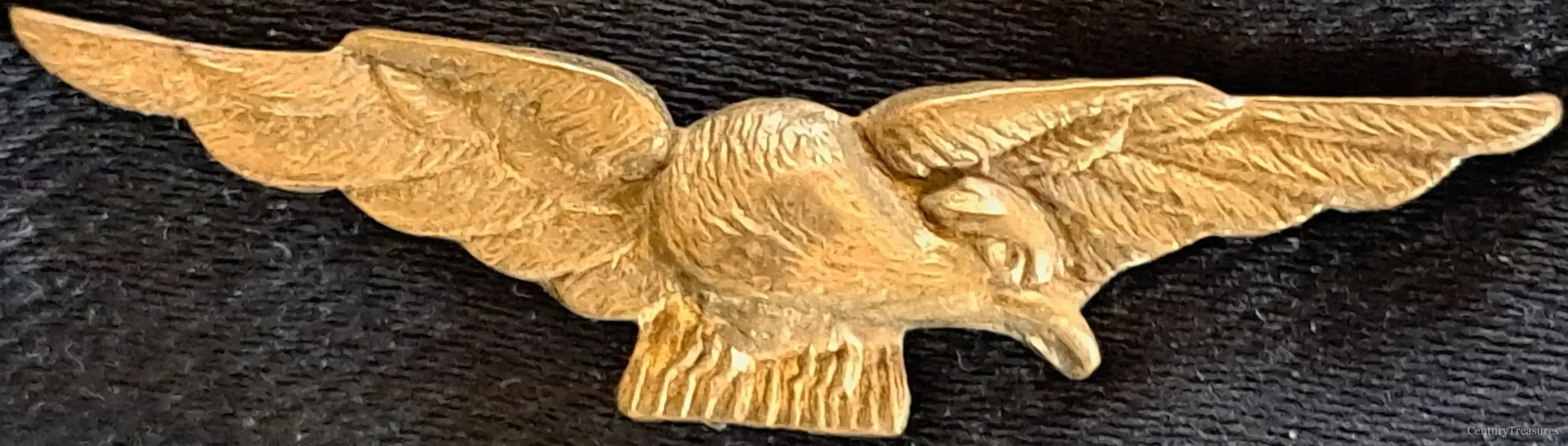 Royal Canadian Air Force Eagle Cap Badge