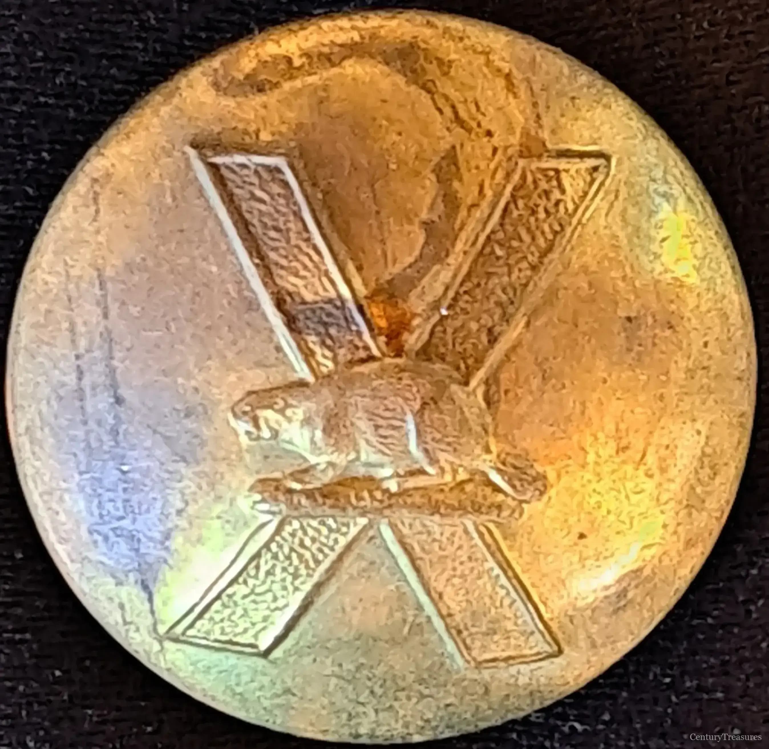 Calgary Highlanders Button
