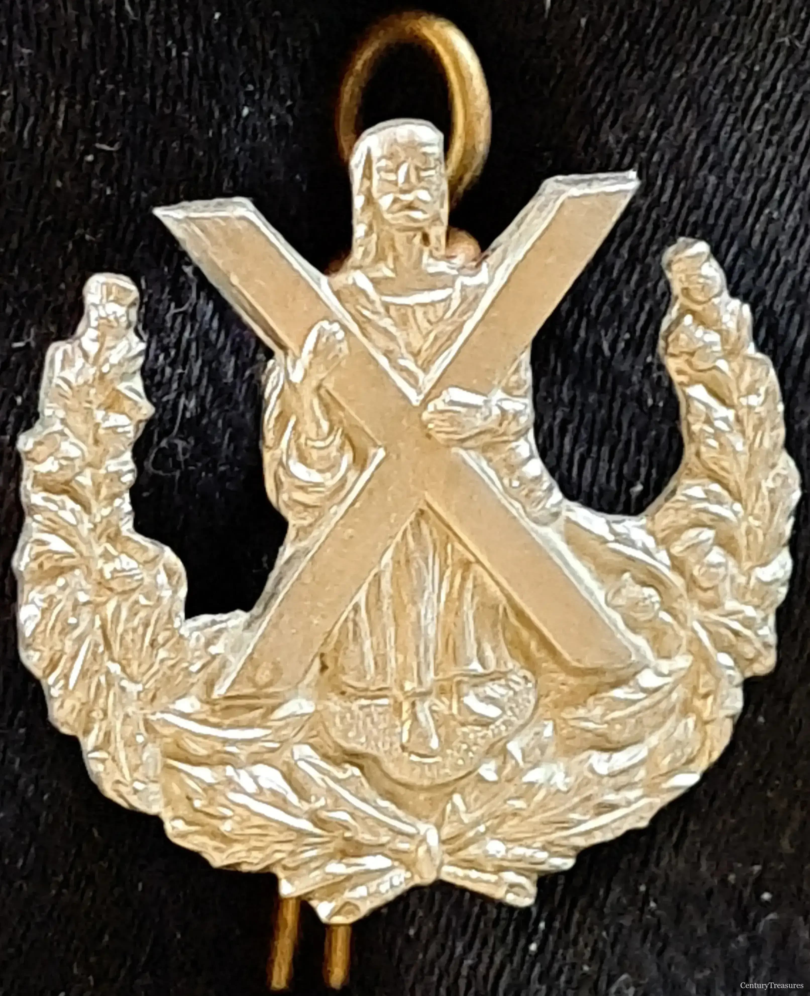Cameron Highlanders White Metal Collar Badge