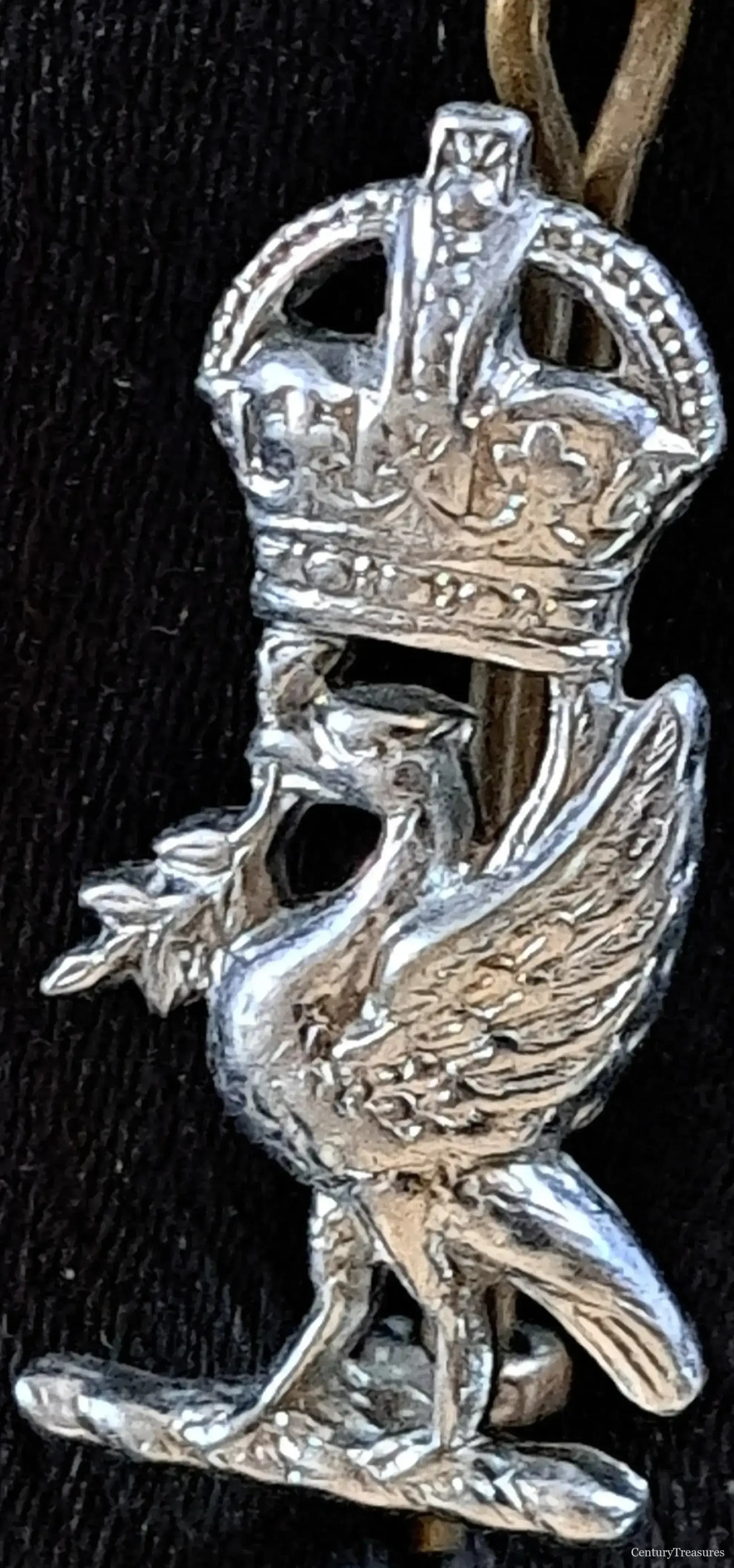King's Regiment Liverpool Collar Badge