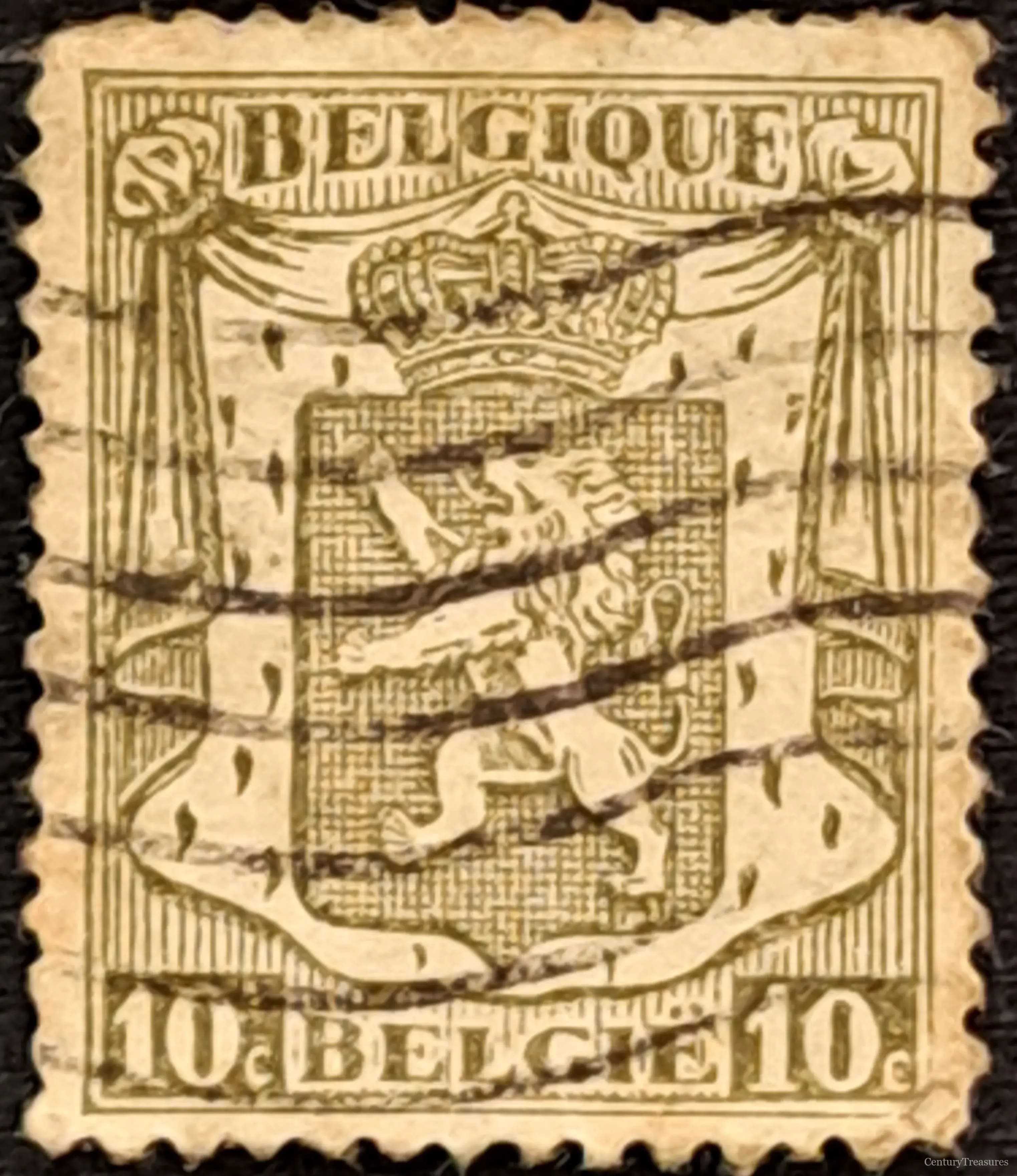 Interwar Heraldic Mantle Definitive
