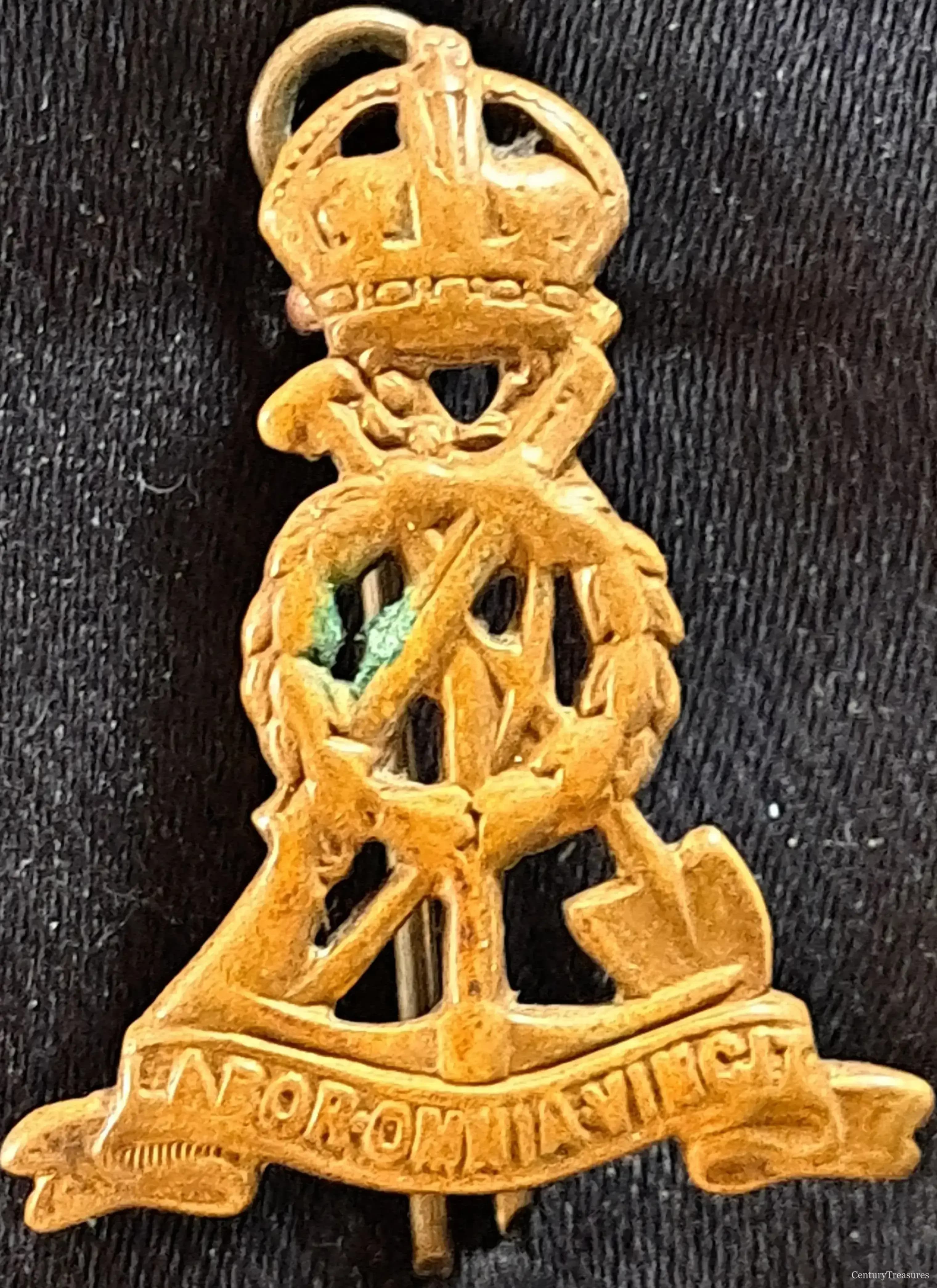 Royal Pioneer Corps Collar Badge