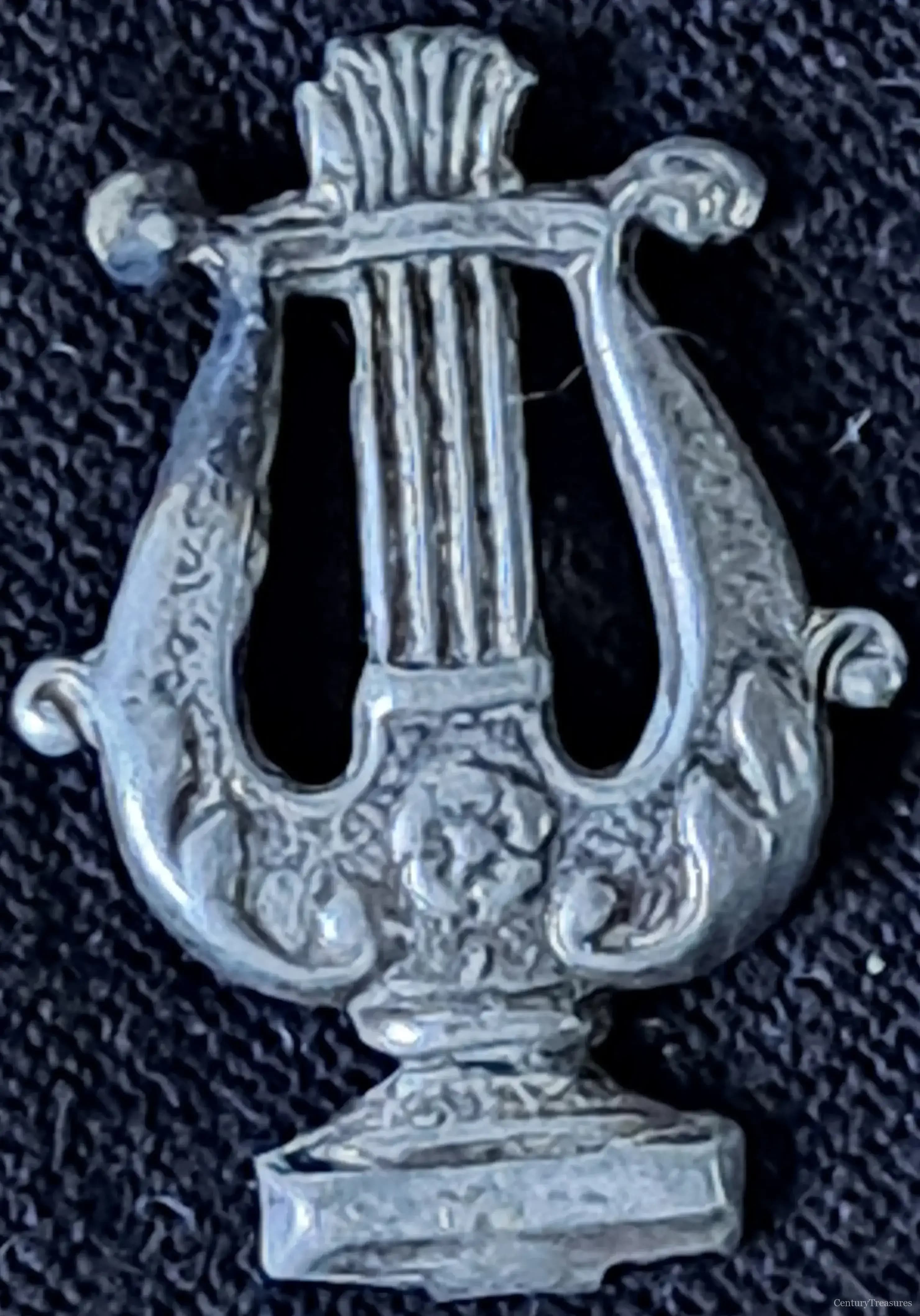 Vintage Military Bandsman Lyre Collar Insignia