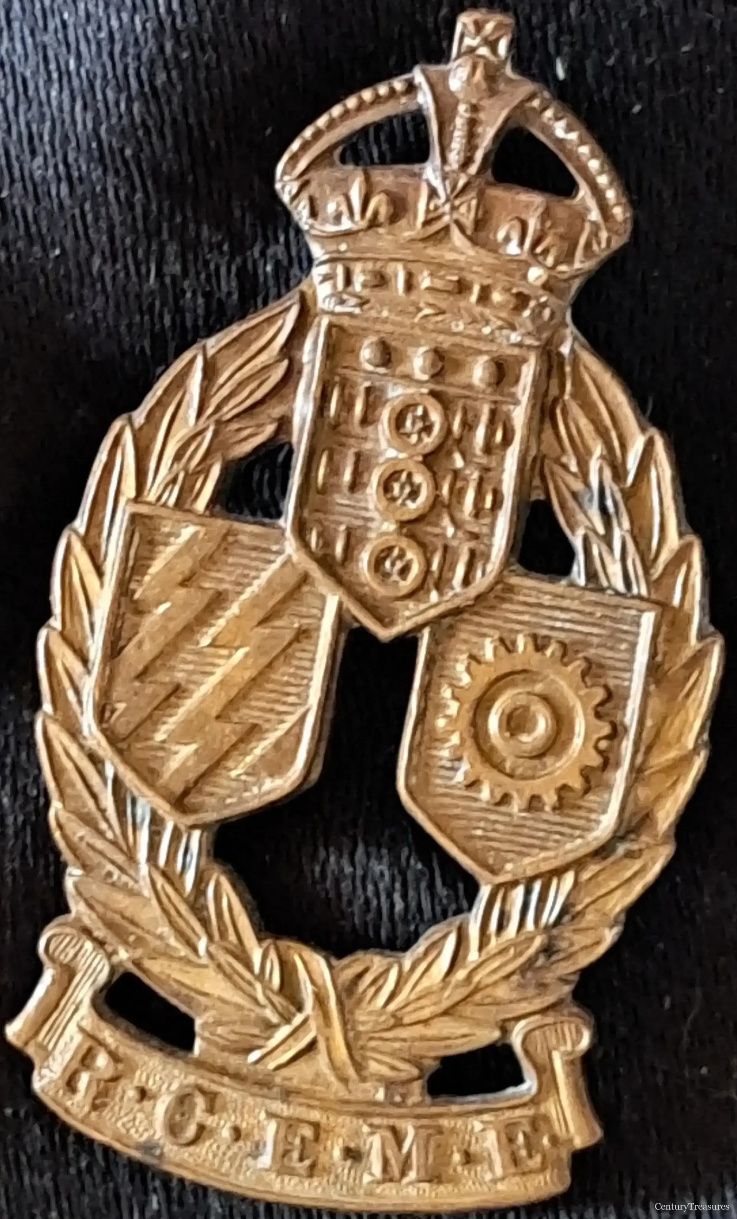 RCEME King's Crown Badge