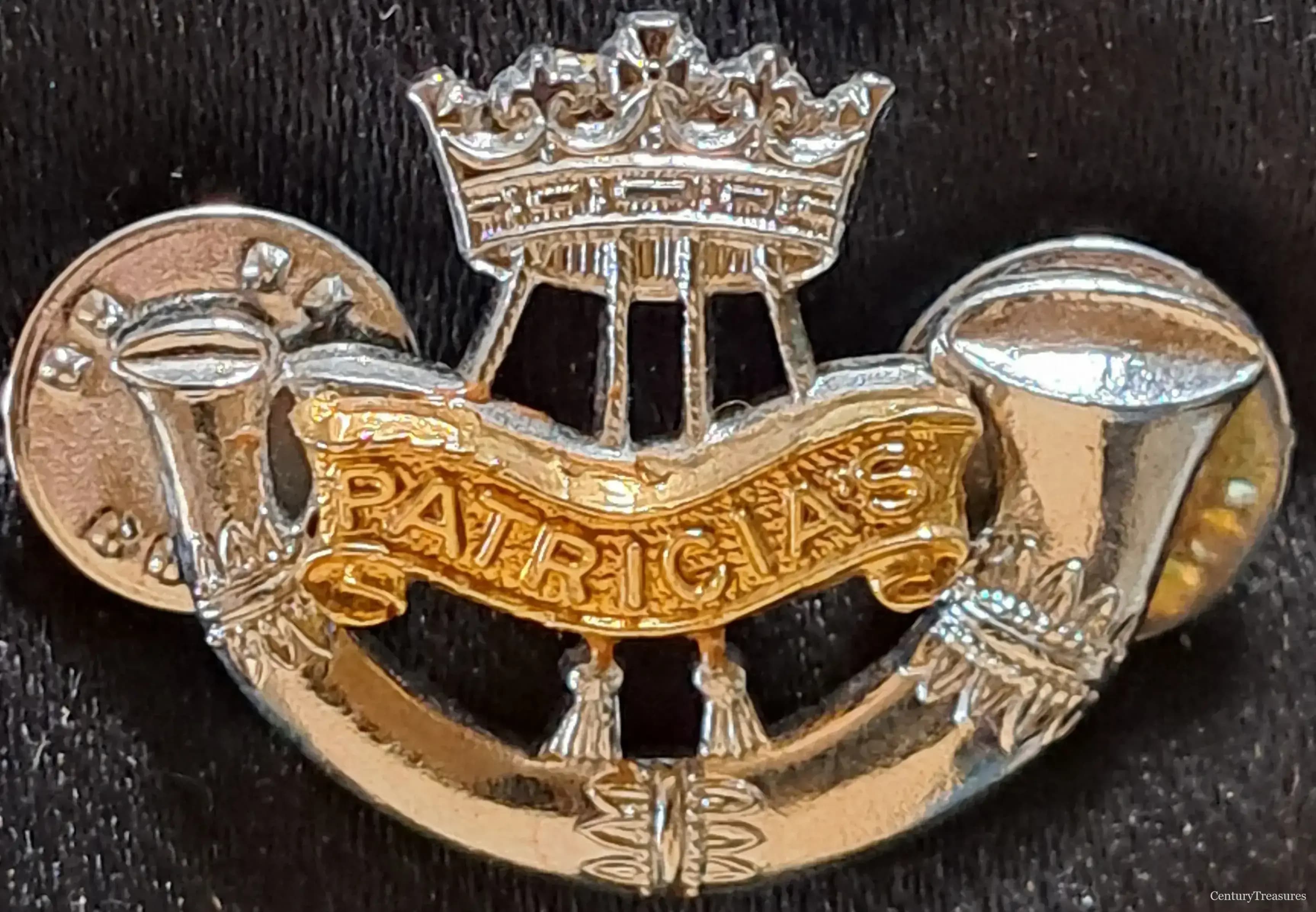 Princess Patricia’s Canadian Light Infantry Officer’s Collar Badge