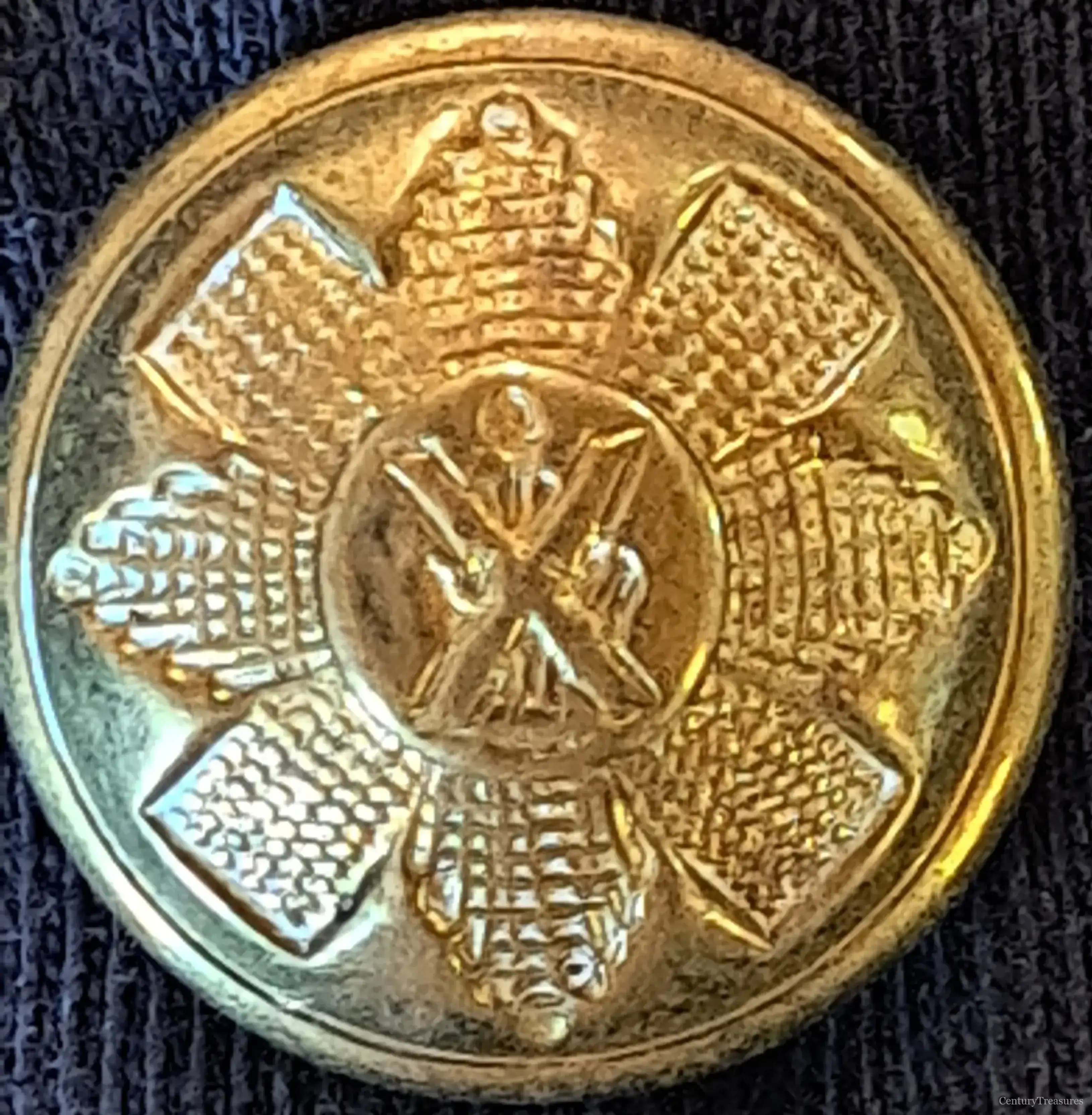 5th Royal Scots of Canada Button