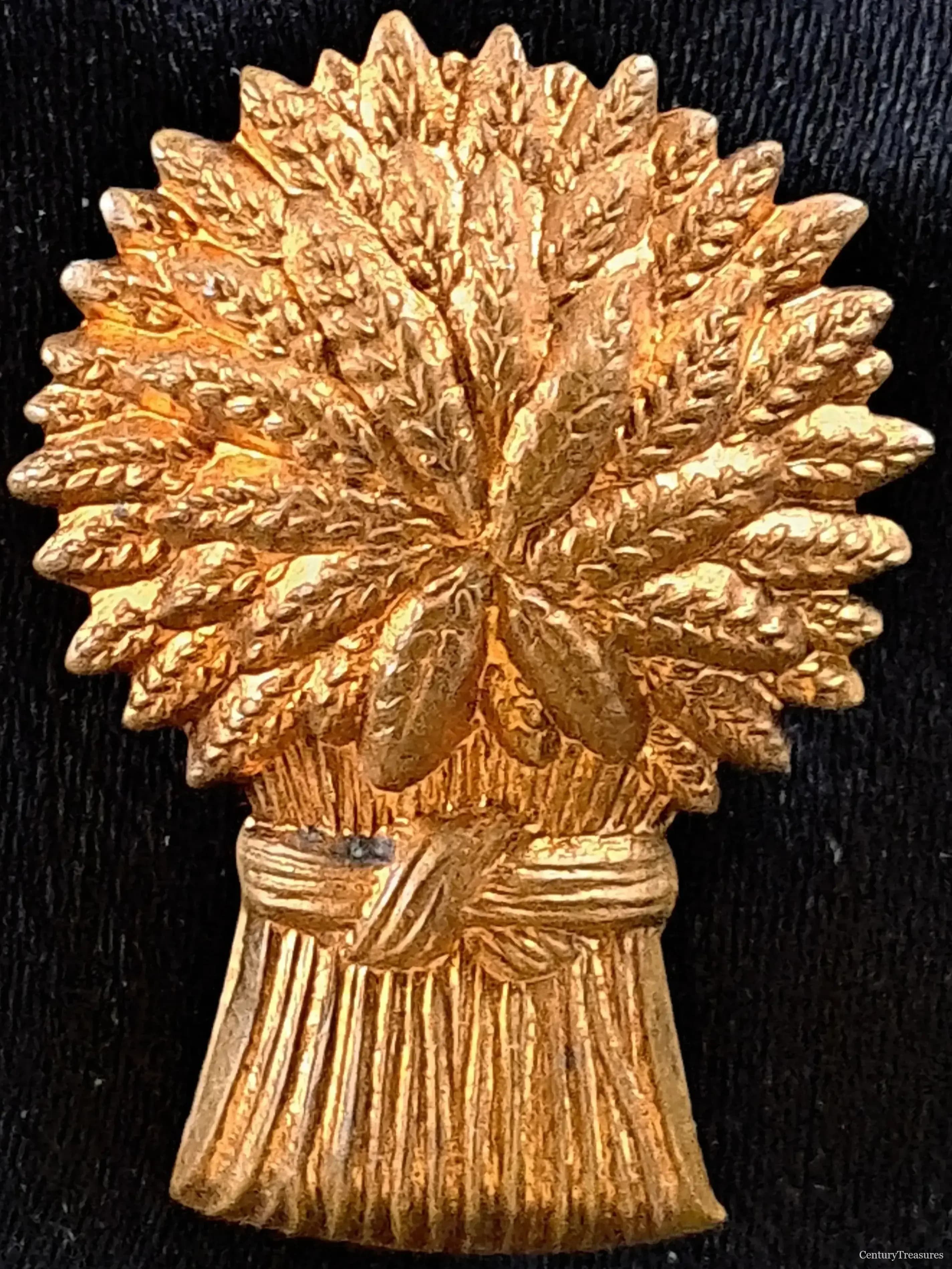 The Lothians and Border Horse Yeomanry Cap Badge