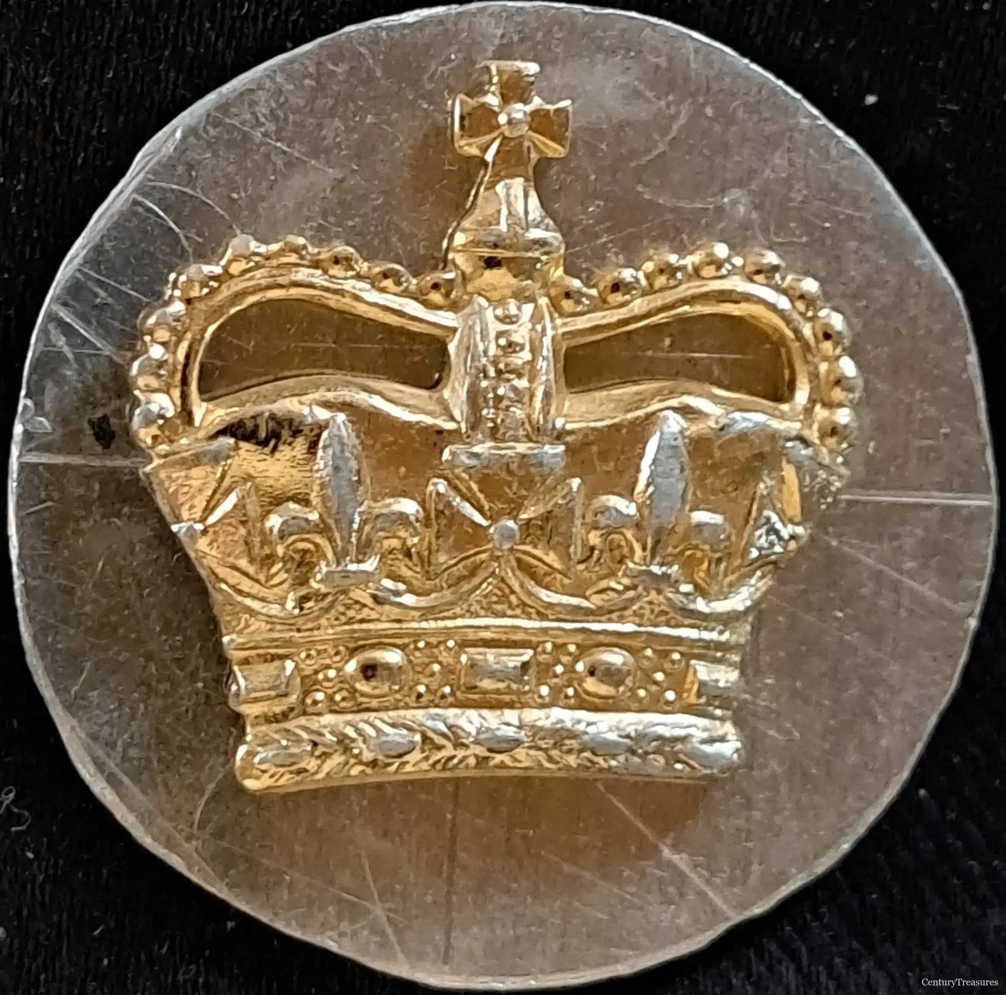 Queen Elizabeth II St. Edward's Crown Insignia