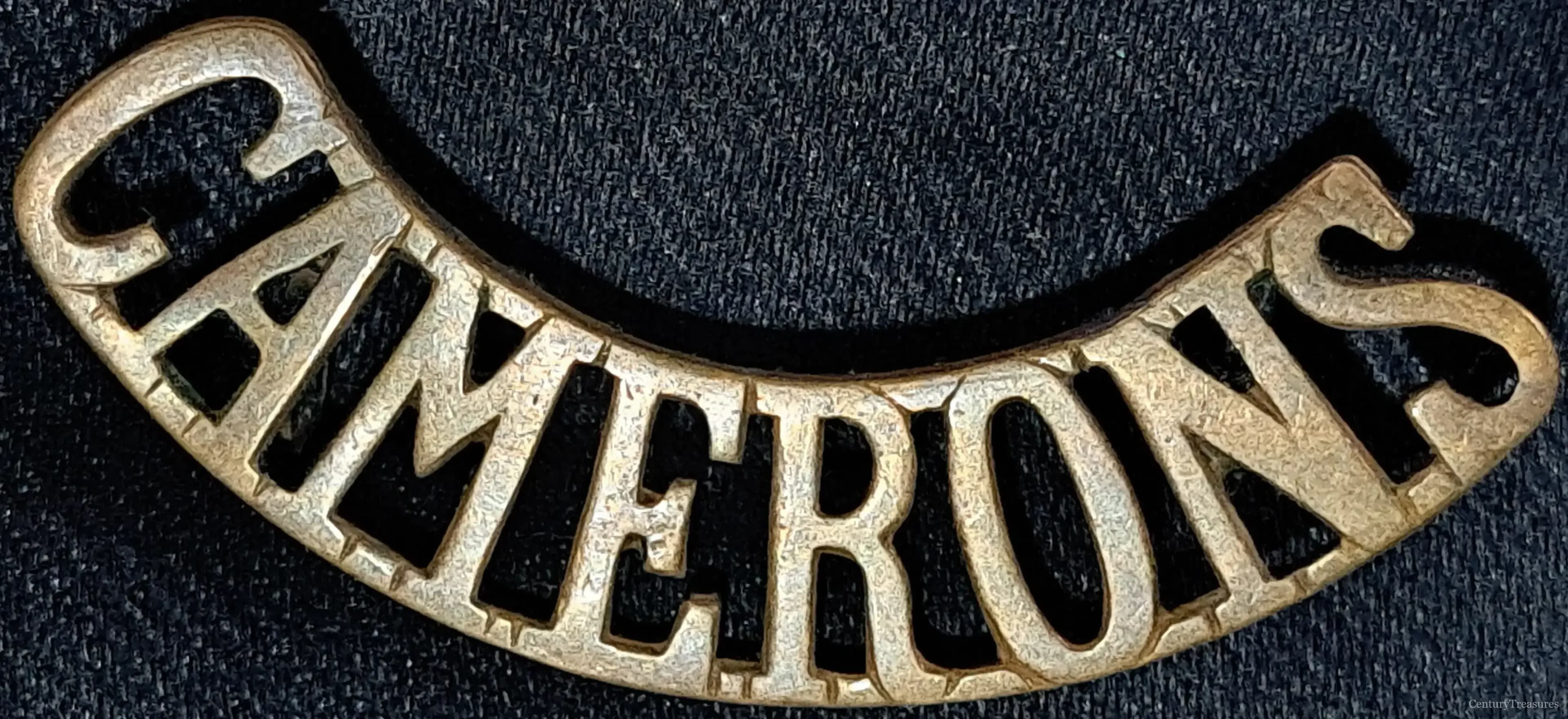Queen’s Own Cameron Highlanders Shoulder Title